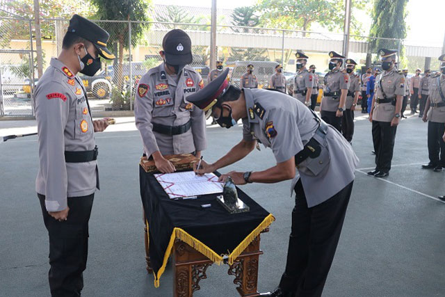 Kapolres Kebumen Pimpin Sertijab Perwira Jajaran