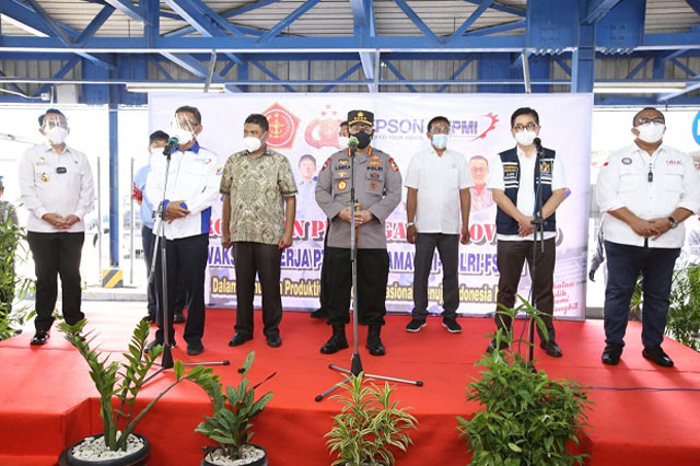 Kapolri Apresiasi Peran Buruh Dalam Program Vaksinasi