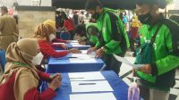 Ratusan Driver Ojek Online Ikuti Vaksinasi Merdeka Candi Polres Salatiga Ratusan Driver Ojek Online Ikuti Vaksinasi Merdeka Candi Polres Salatiga