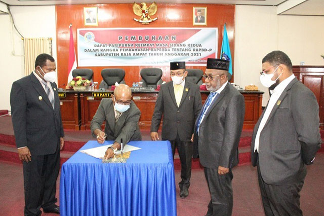 DPRD Raja Ampat Gelar Sidang Paripurna Ke Empat