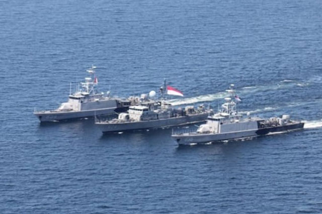 TNI AL Guspurla Koarmada II Gelar Latihan Tempur Di Laut Sulawesi