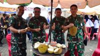 Primkopal Lanudal Juanda Puspenerbal Gelar Bazar Durian