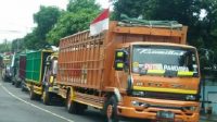 Protes Aturan ODOL, Ratusan Sopir Truk Besar Blokade Akses Jalan