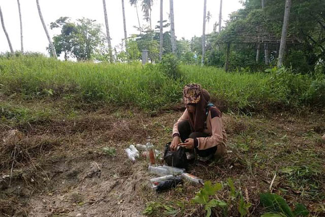 Kwarcab Pramuka Raja Ampat Bersih-Bersih Pantai Waisai Torang Cinta