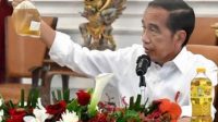 Rakyat Jadi Korban Adu Kuat Jokowi VS Pengusaha Minyak Goreng