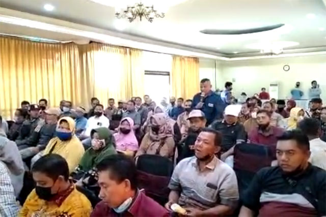 Warga 3 Desa Eks Pemilik Lahan PLTU Batang Adukan PT BPI ke Anggota DPR RI