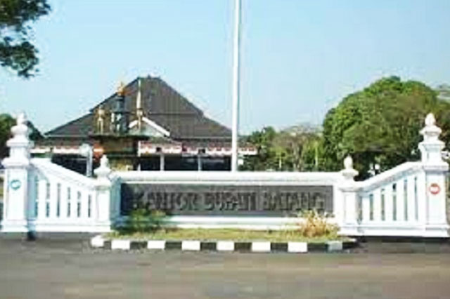 Pj Bupati Batang Dilaporkan Atas Dugaan Gratifikasi