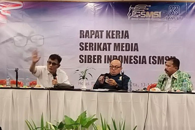 Budiman Sudjatmiko Usul Para Kades Tingkatkan Wawasan Kebangsaan