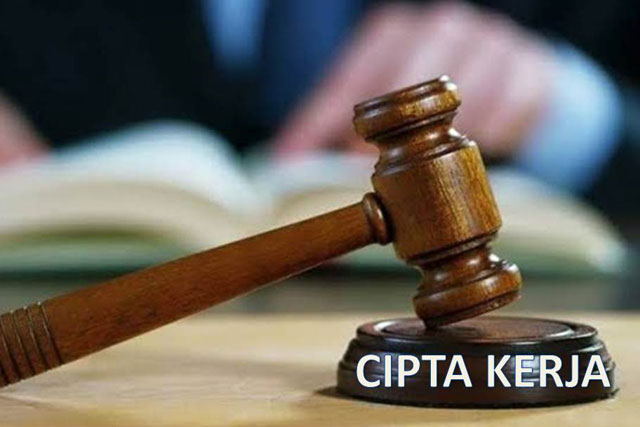 Perpu Yang Mengunting Tali Penggantung UU Cipta Kerja di MK