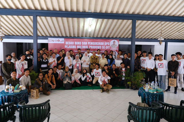 Pejuang Milenial Prabowo Gelar Bedah Buku Paradoks Indonesia