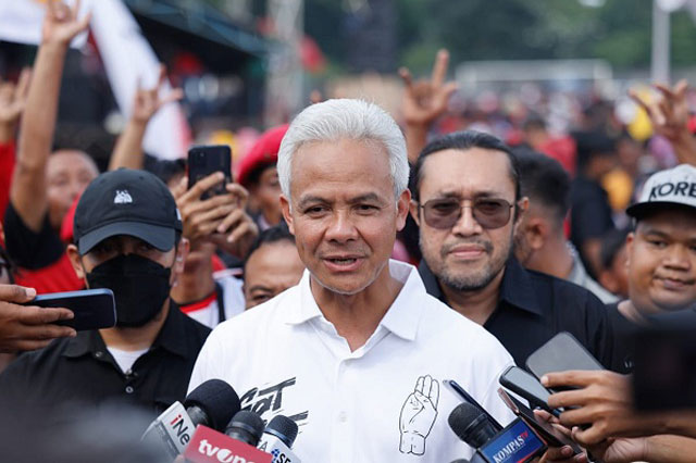 Ganjar Tegas Bela Aiman Witjaksono dan Palty Hutabarat