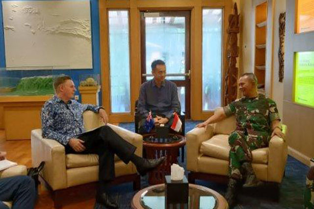 Dubes Selandia Baru Bersama Pangkogabwilhan III Bahas Pembebasan Sandera Pilot Susi Air