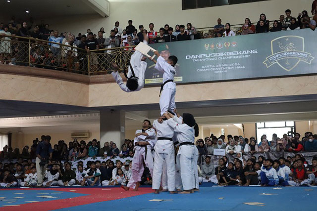 Danpusdikbekang Taekwondo Championship 2024 Berlangsung Seru