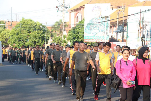 Polres Jepara Bareng Kodim Gelar Olahraga dan Lomba  Bersama