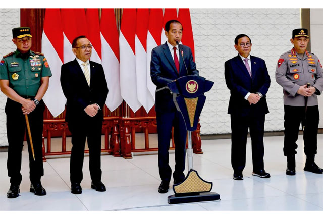 Temui Presiden MBZ, Presiden Jokowi Bertolak ke Abu Dhabi