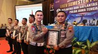 Satlantas Polres Jepara Terima Penghargaan Terbaik Tingkat Jateng Satlantas Polres Jepara Terima Penghargaan Terbaik Tingkat Jateng