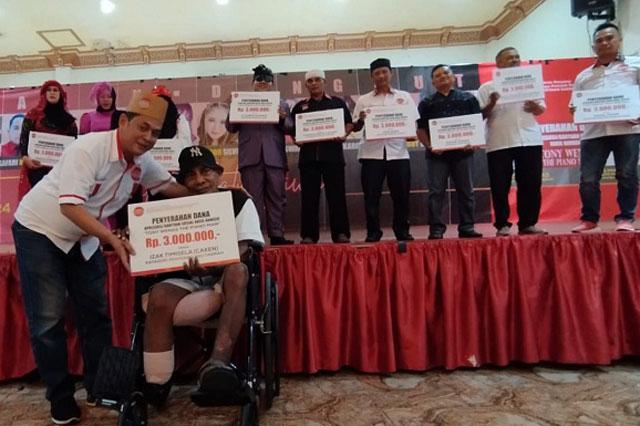 DPD PAPPRI Banten Salurkan Dana Apresiasi Konser Tony Wenas The Piano Man
