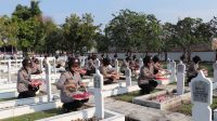Polwan Polres Kebumen Gelar Ziarah Makam Pahlawan